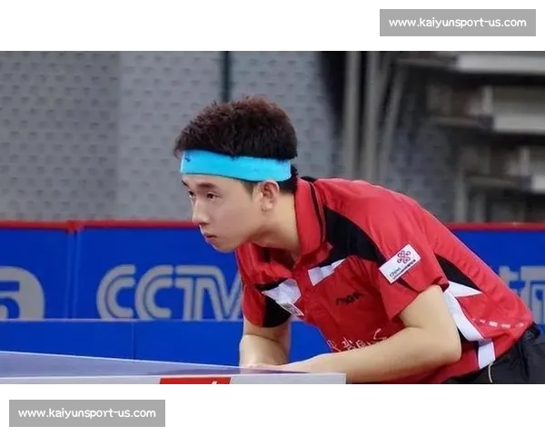 孙颖莎背部力量惊爆体坛！张煜东直播自叹不如：掰手腕我认输