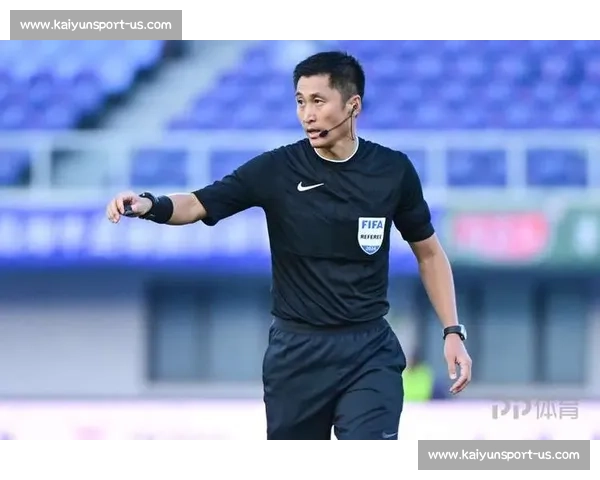 马宁硬刚瓜迪奥拉！世俱杯换人争议引爆场边冲突