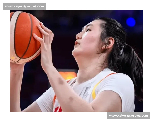 张子宇 2 米 26 身高成亚洲女篮 “禁飞区”！热身赛单场 5 次封盖震撼全场