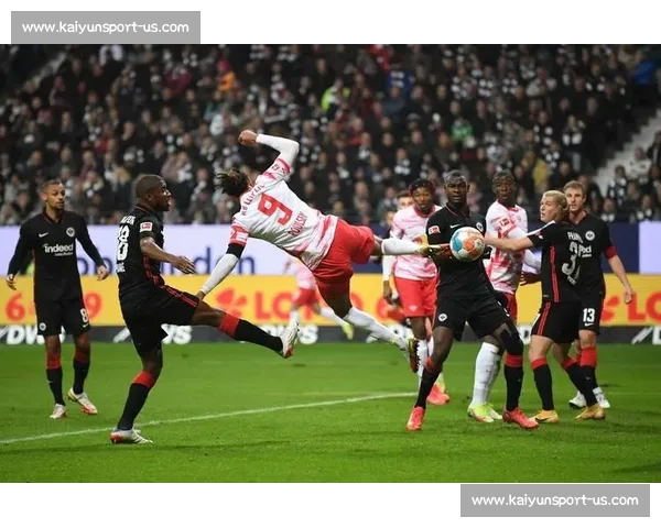 金杯赛爆冷！加拿大连平负弱旅，危地马拉掀翻北美劲旅