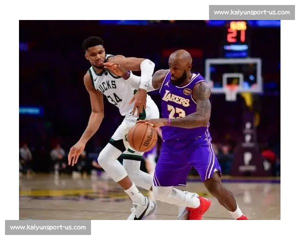 四将离队双核拖累，NBA 超巨有望逃离解体雄鹿